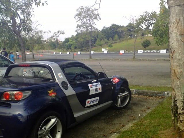 Roadster in Autocross - I Didn't Really Win...
