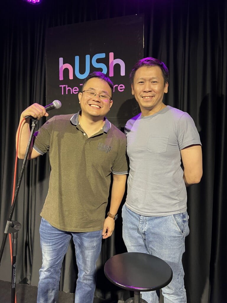 大笑一下,然后笑不出