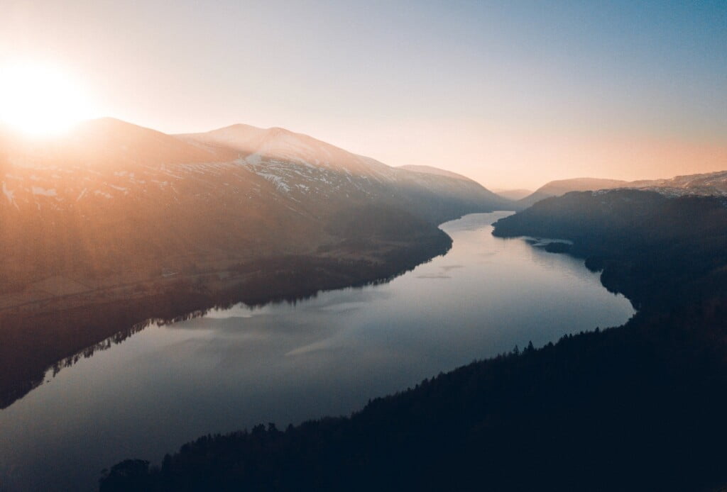 Setting off just before dawn, we hiked the short 1km trail up to the top of Raven Crag, which overlooks the length of Thirlmere. It was one of those bitingly cold winter mornings, but the moment the sun came up over the Helvellyn range, all discomforts are forgotten as you realise the beauty of the world.