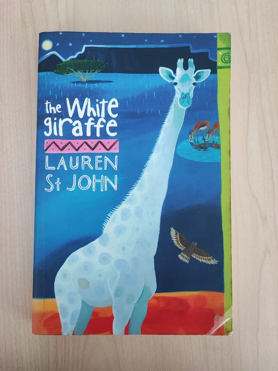 The White Giraffe - Lauren St John